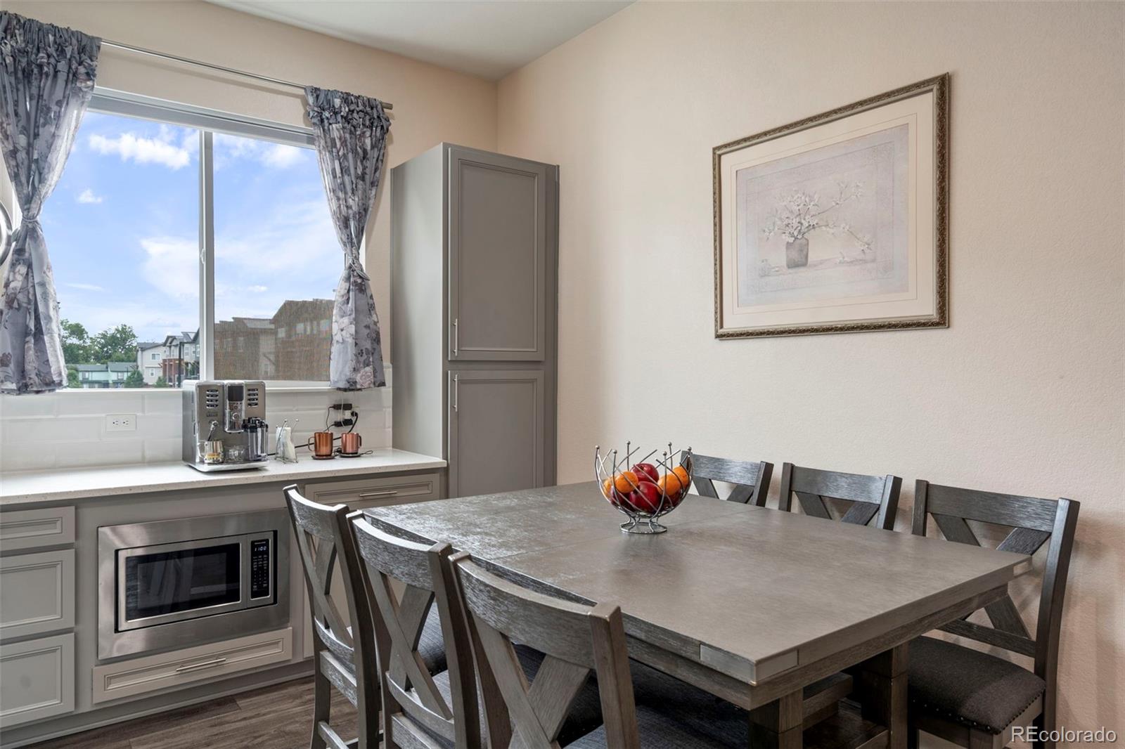 7885 W 43rd Circle, Wheat Ridge, CO 80033 — MLS #7884773 — photo 14 of 50