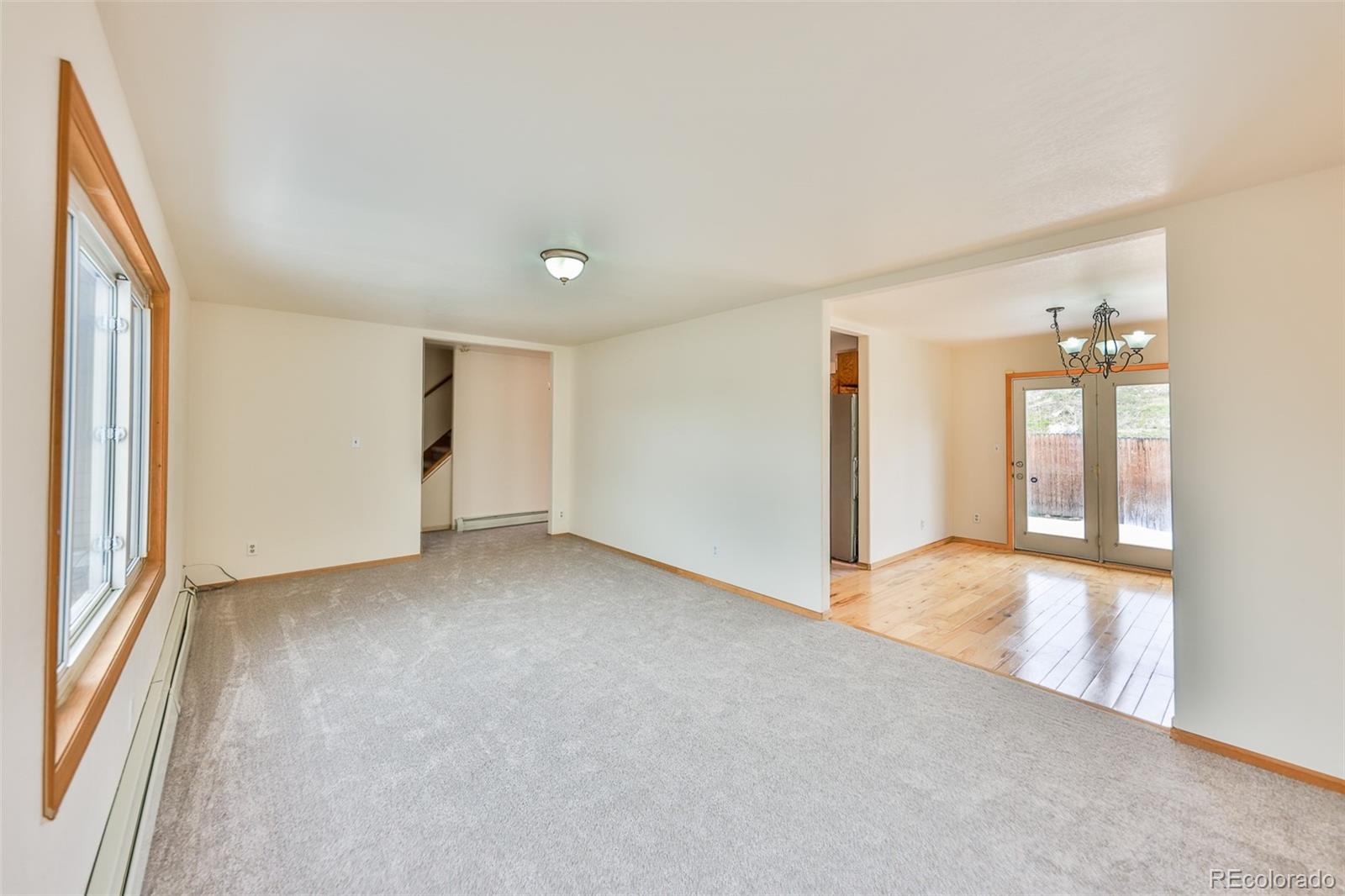 835 E Jasper Court
