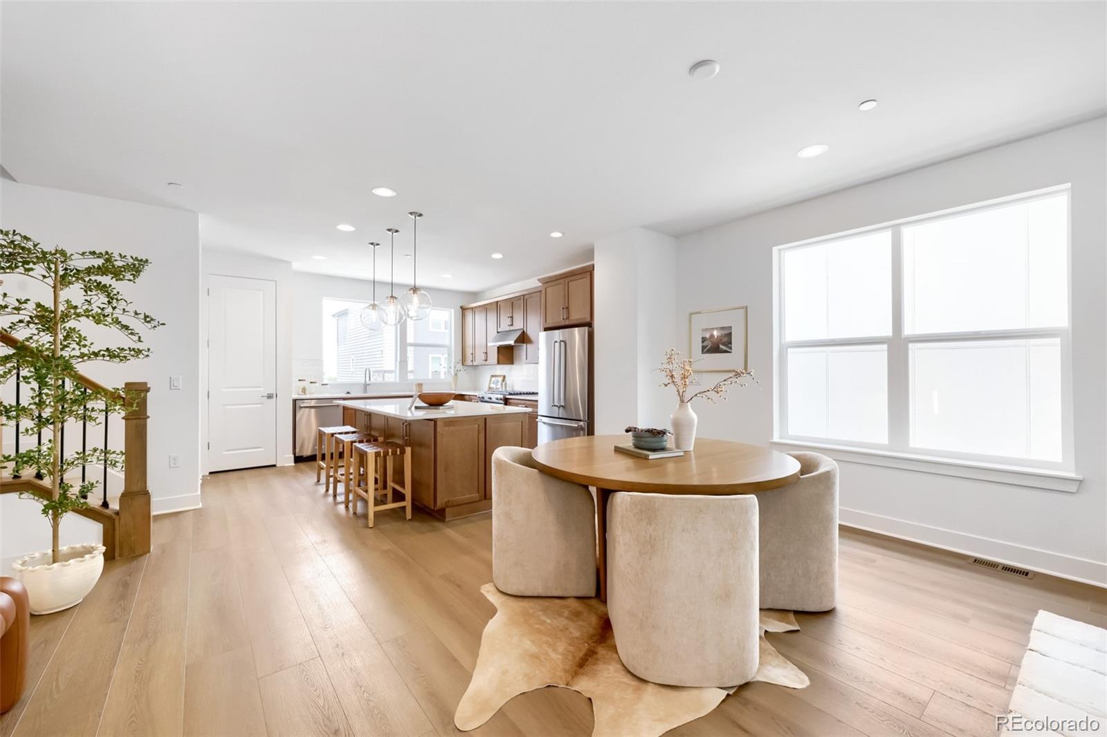 11002 E Hinsdale Circle