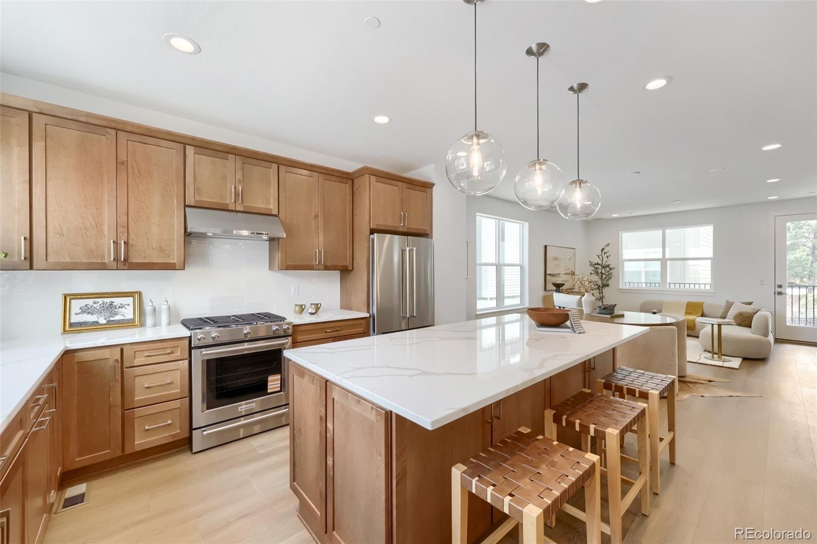11002 E Hinsdale Circle