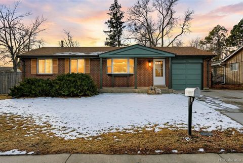 Photo of 7054 W 74th Place, Arvada, CO 80003 (MLS # 8467331)