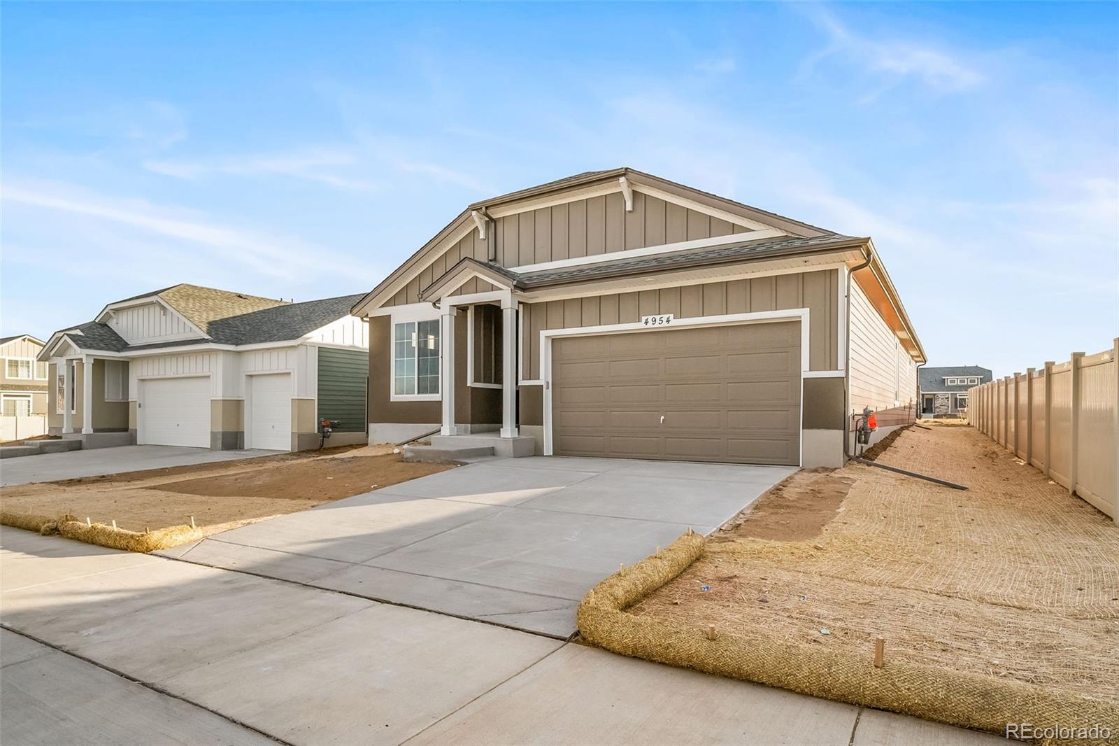 22384 E 49th Place