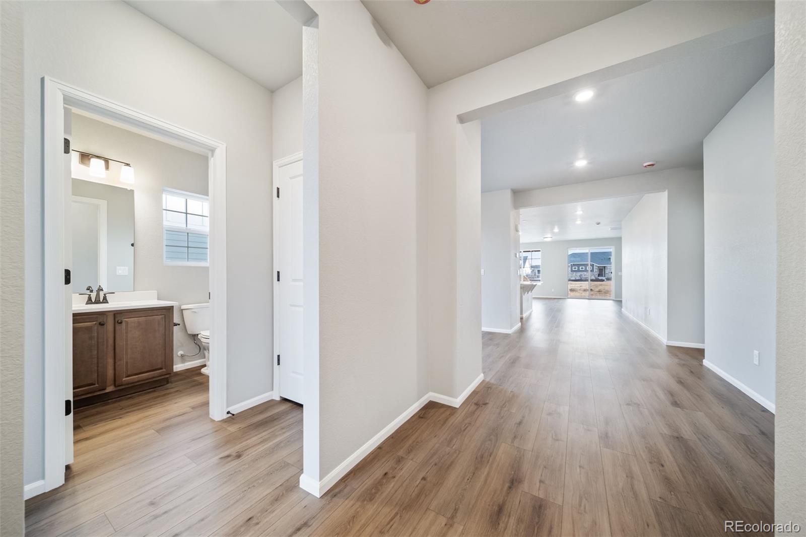 22384 E 49th Place