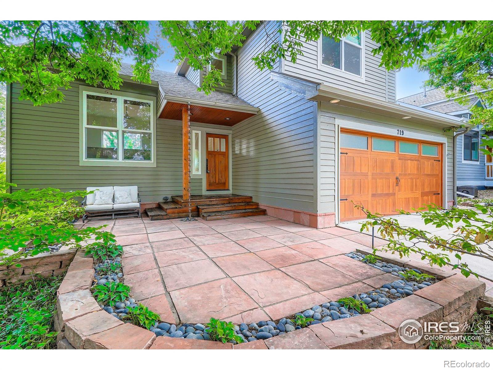 719 Pine Needle Lane