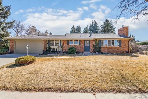 Photo of 6984 Dover Way, Arvada, CO 80004 (MLS # 6296253)