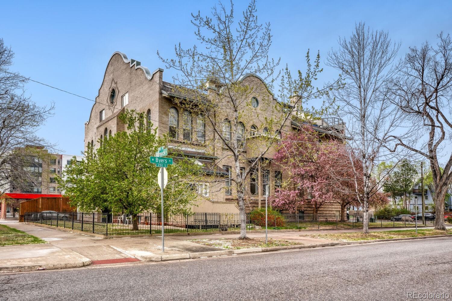 108 W Byers Place 202