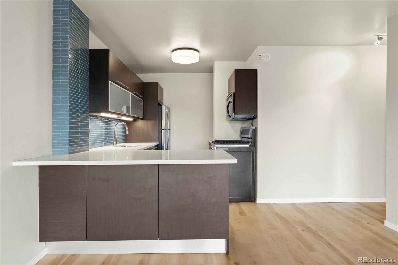 800 N Washington Street 508