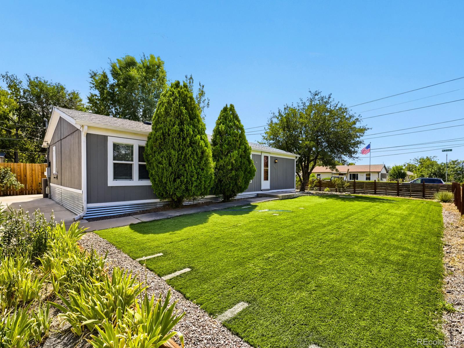 3090 W 55th Place