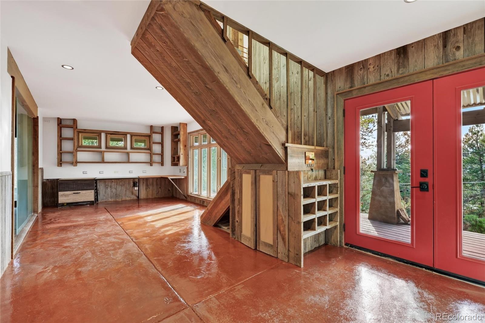 4620 Hilltop Road