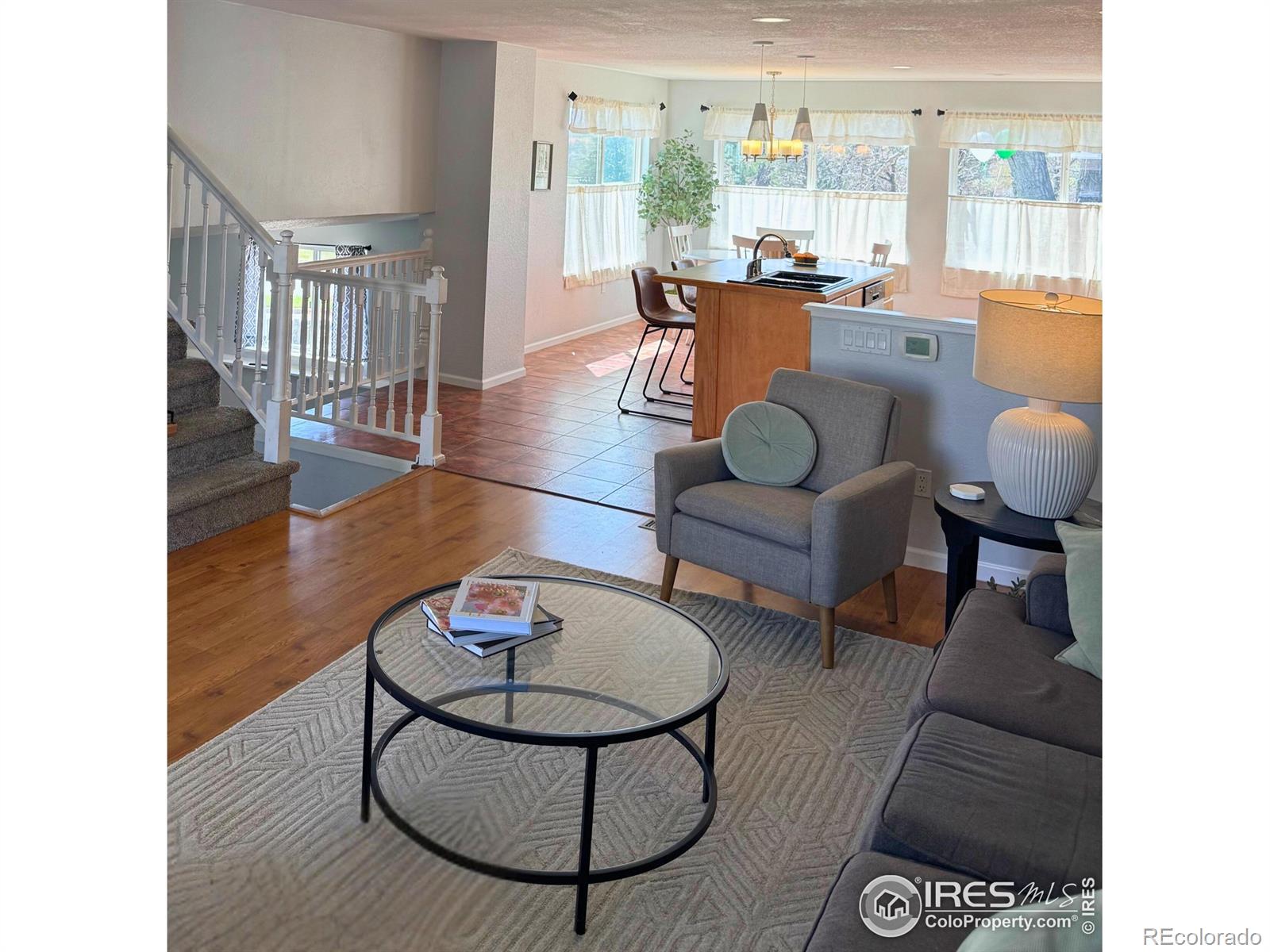 322 W Harper Street