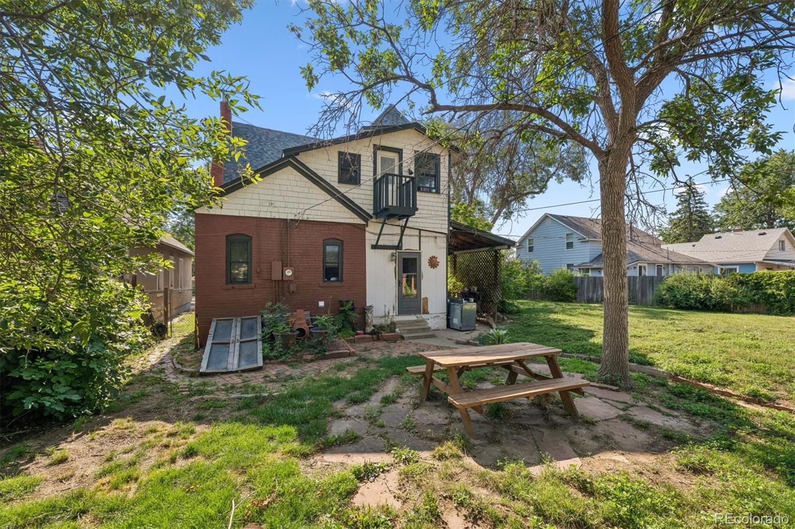 4827 Lowell Boulevard