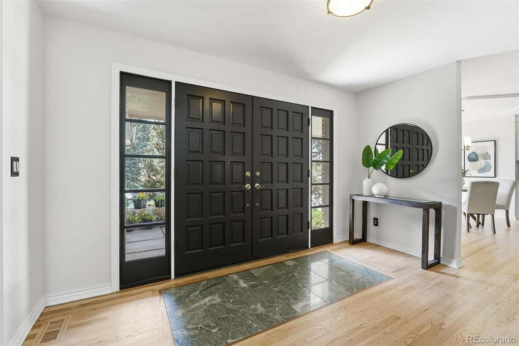 Photo of 1934 S Parfet Drive, Lakewood, CO 80227 (MLS # 1809522)