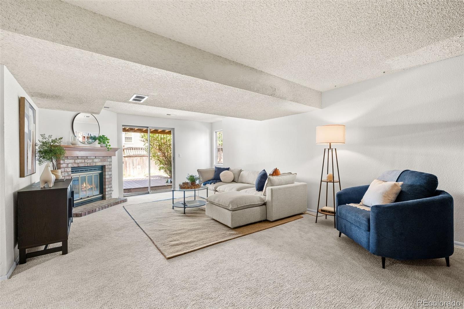 4807 N Bearlily Way
