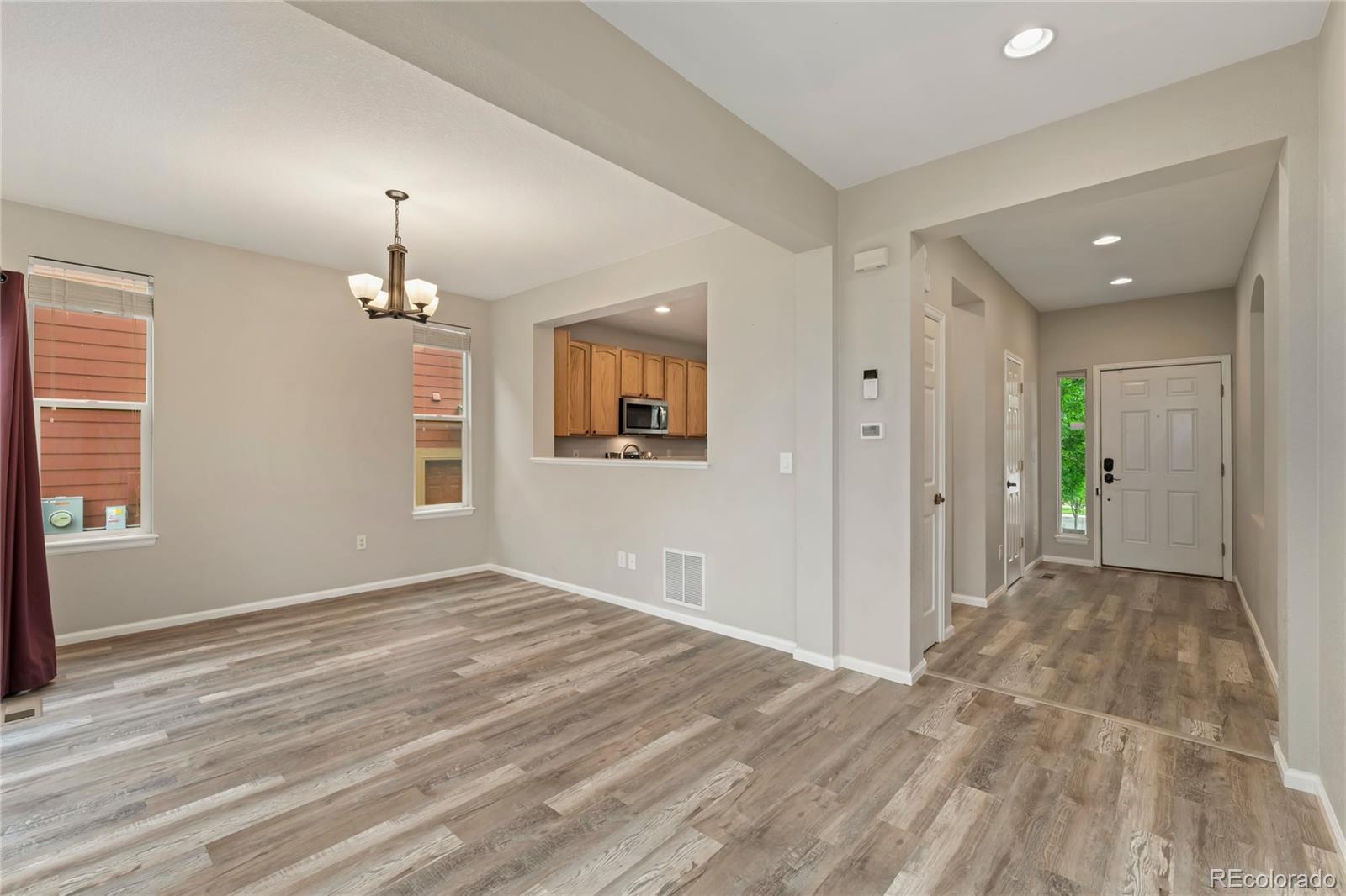 16580 E 104th Place