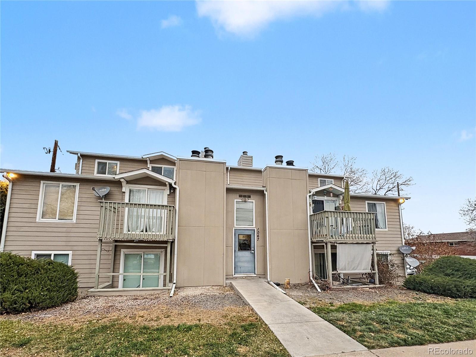 1067 Ingalls Street 6F