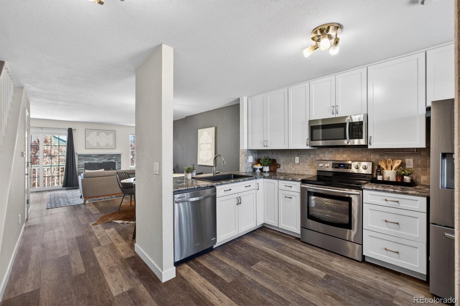 10537 W Maplewood Drive C