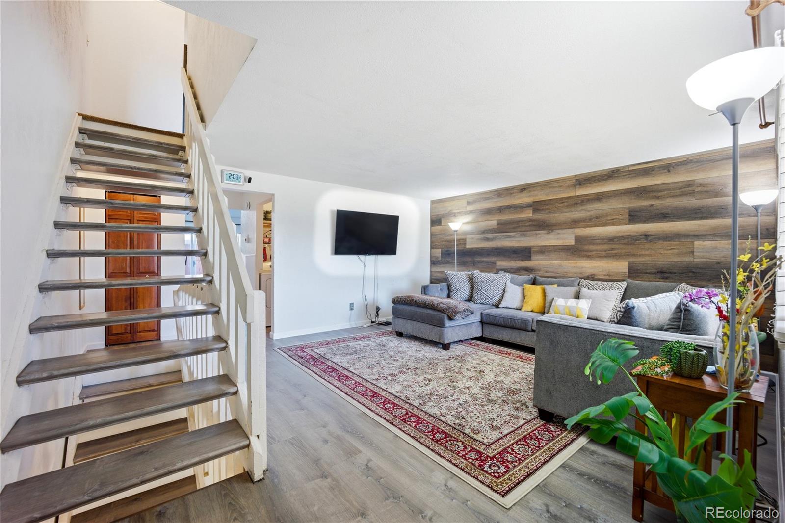 360 W Rockrimmon Boulevard F