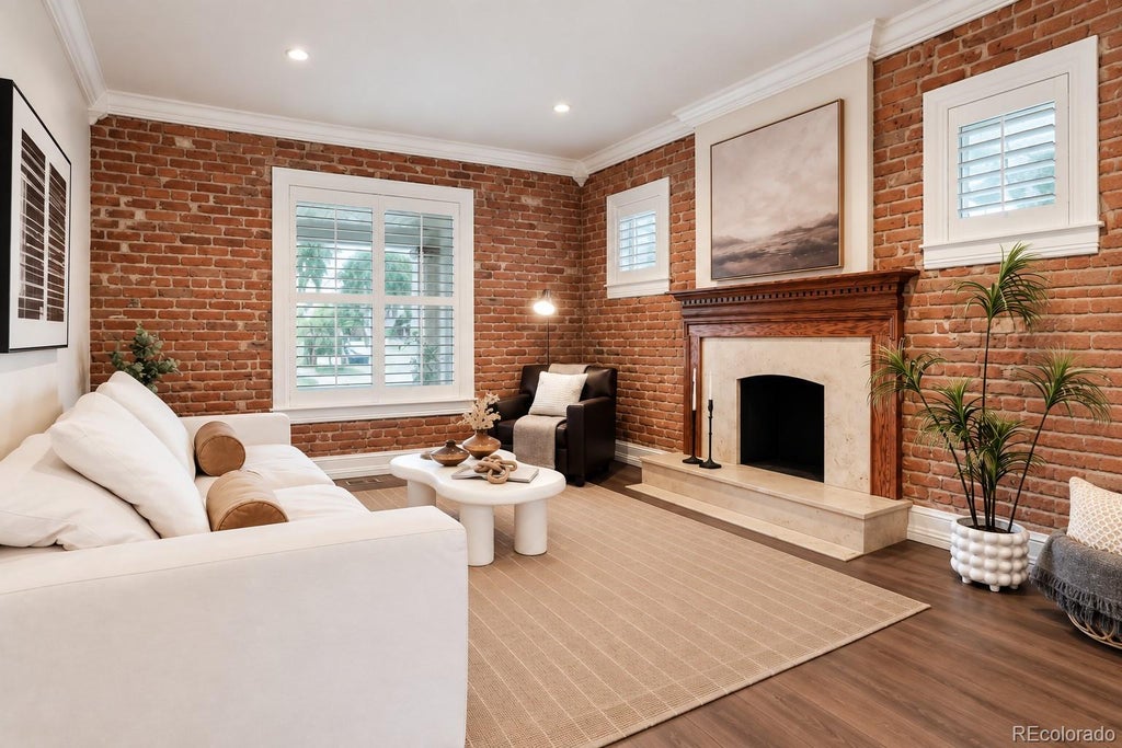 Photo of 3303 N Gaylord Street, Denver, CO 80205 (MLS # 9603109)