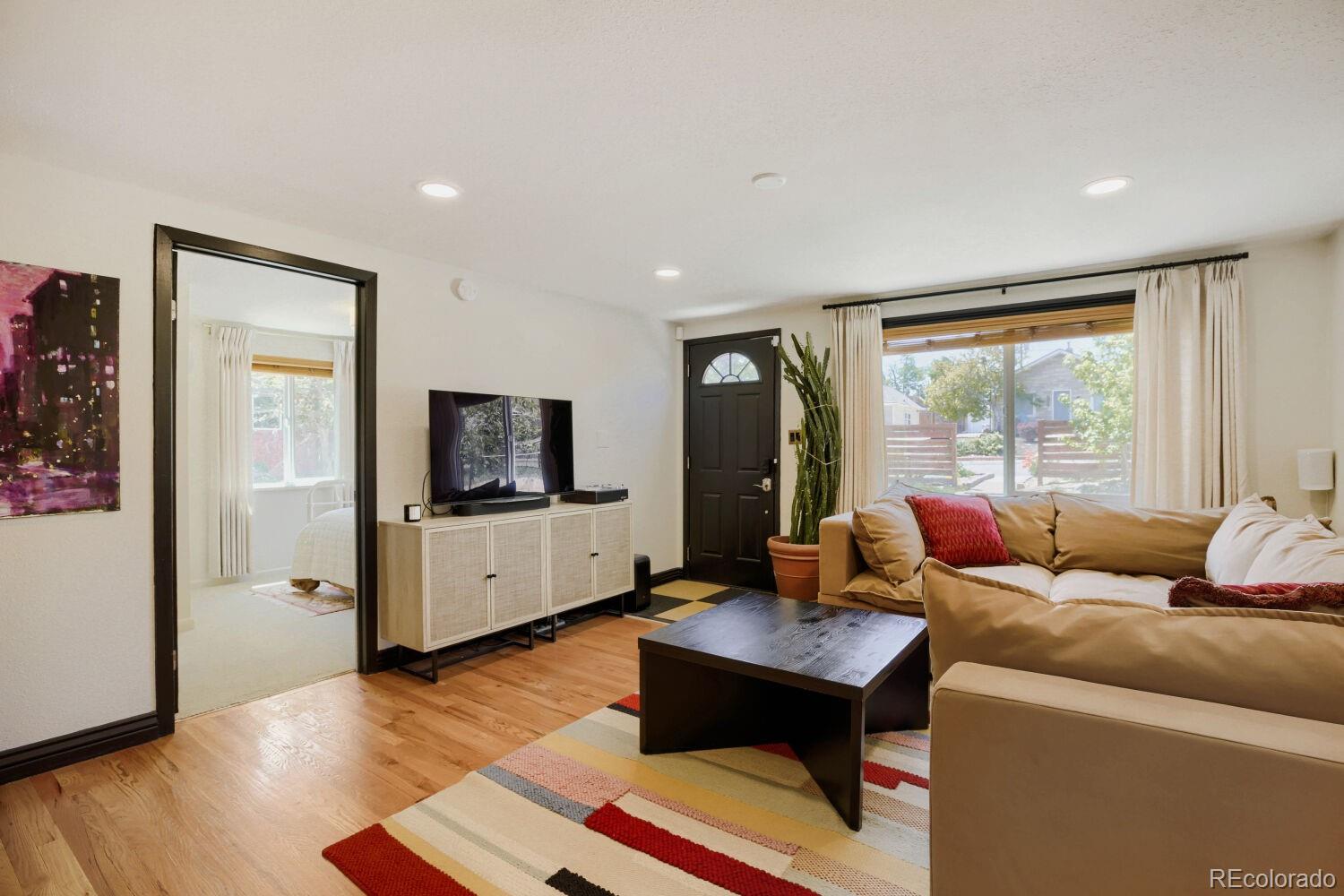 4858 Beach Court