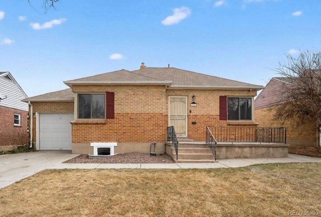 Photo of 1650 Trenton Street, Denver, CO 80220 (MLS # 3731648)