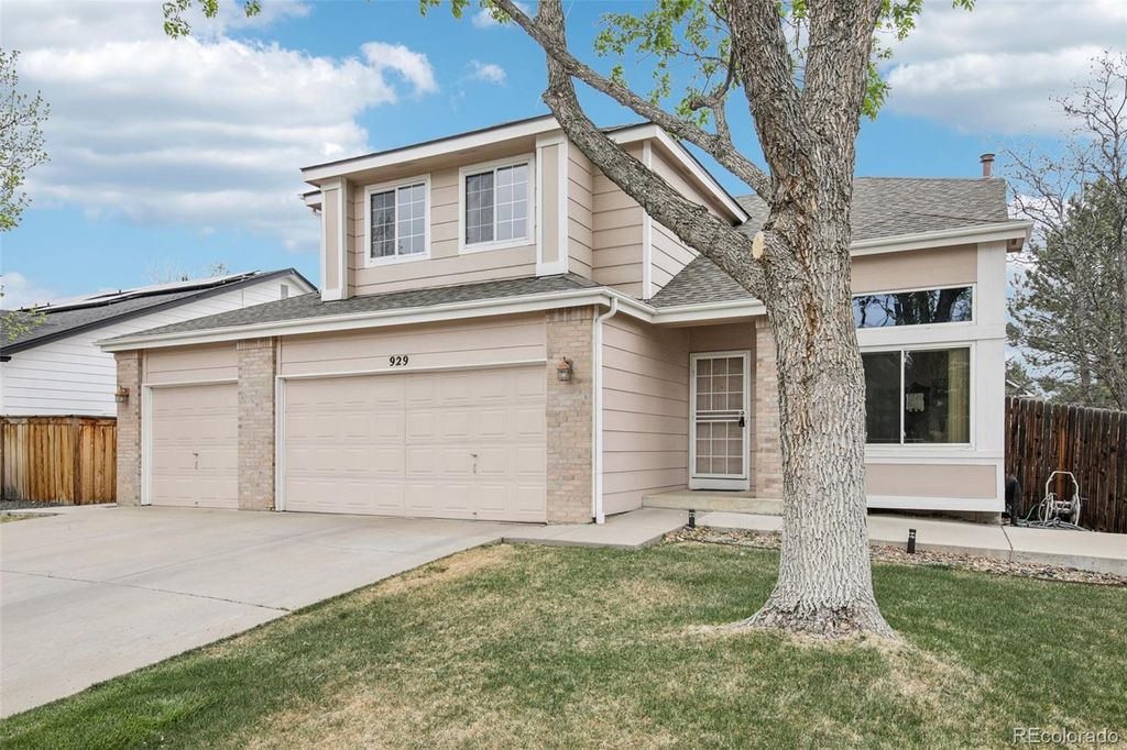 Photo of 929 E 132nd Drive, Thornton, CO 80241 (MLS # 2560911)