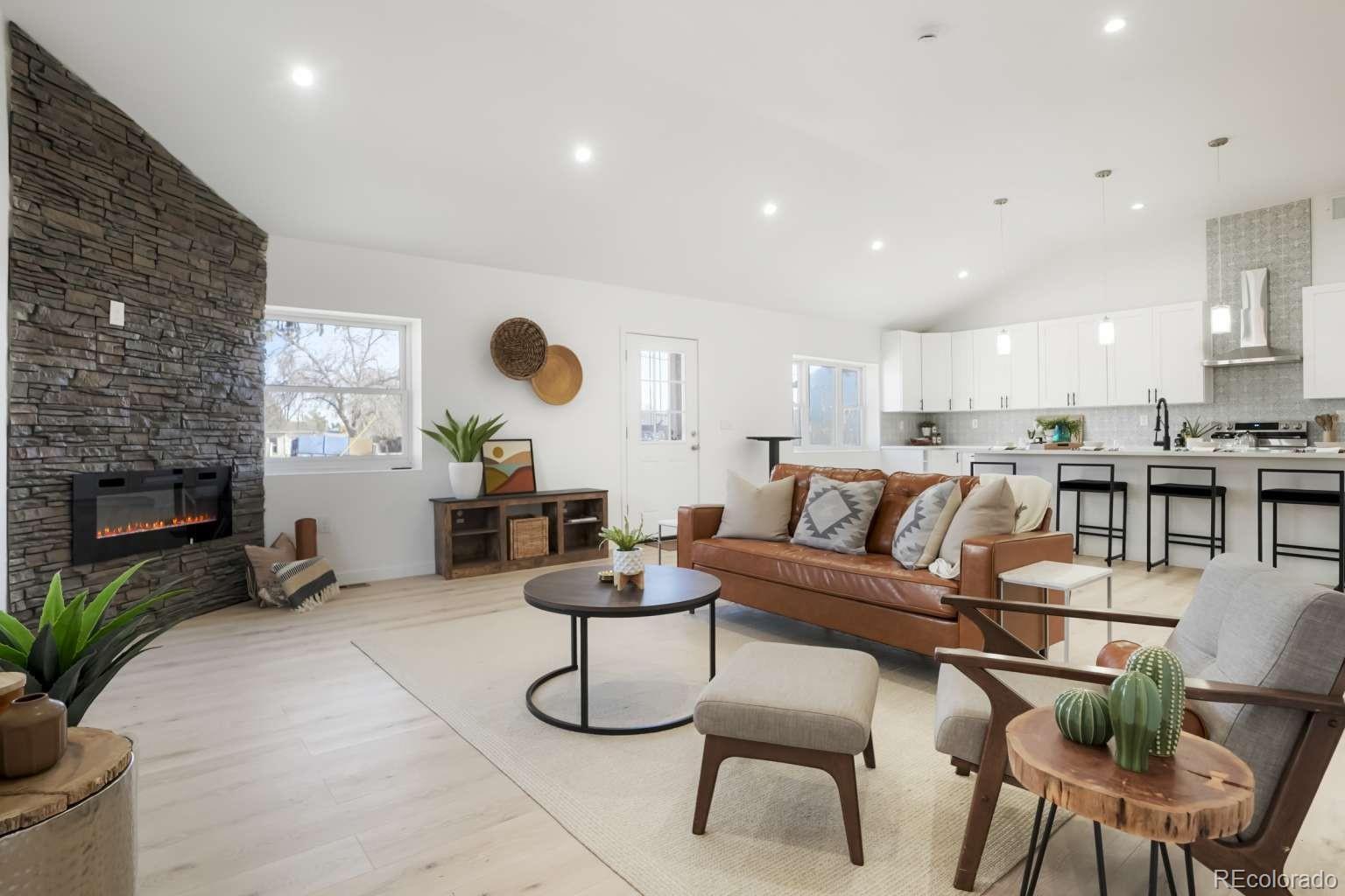 1235 S Irving Street