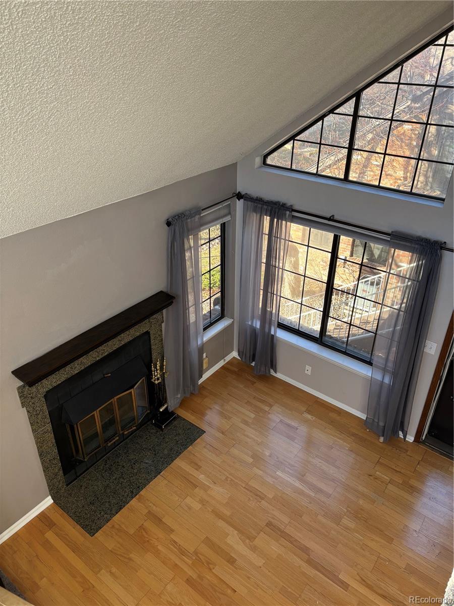 826 S Vance Street E