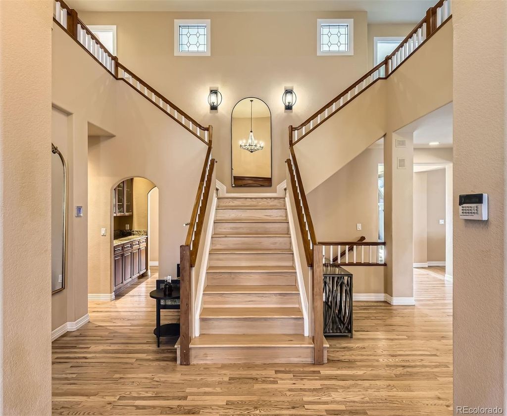 Photo of 6790 W Crestline Avenue, Littleton, CO 80123 (MLS # 7930849)