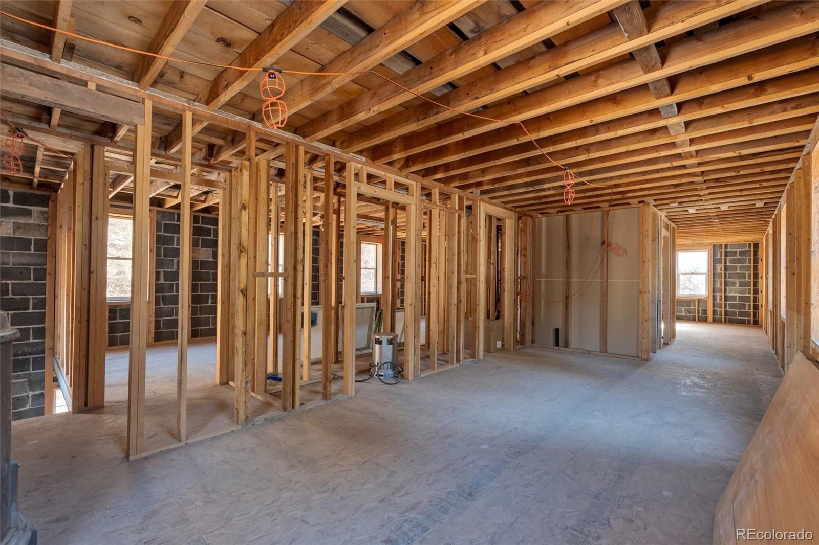 1906 Hidden Valley Road