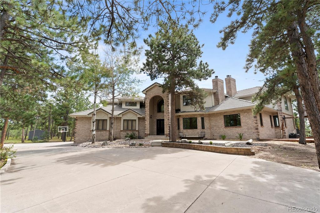 Photo of 17715 Radbourne Court, Monument, CO 80132 (MLS # 9824871)