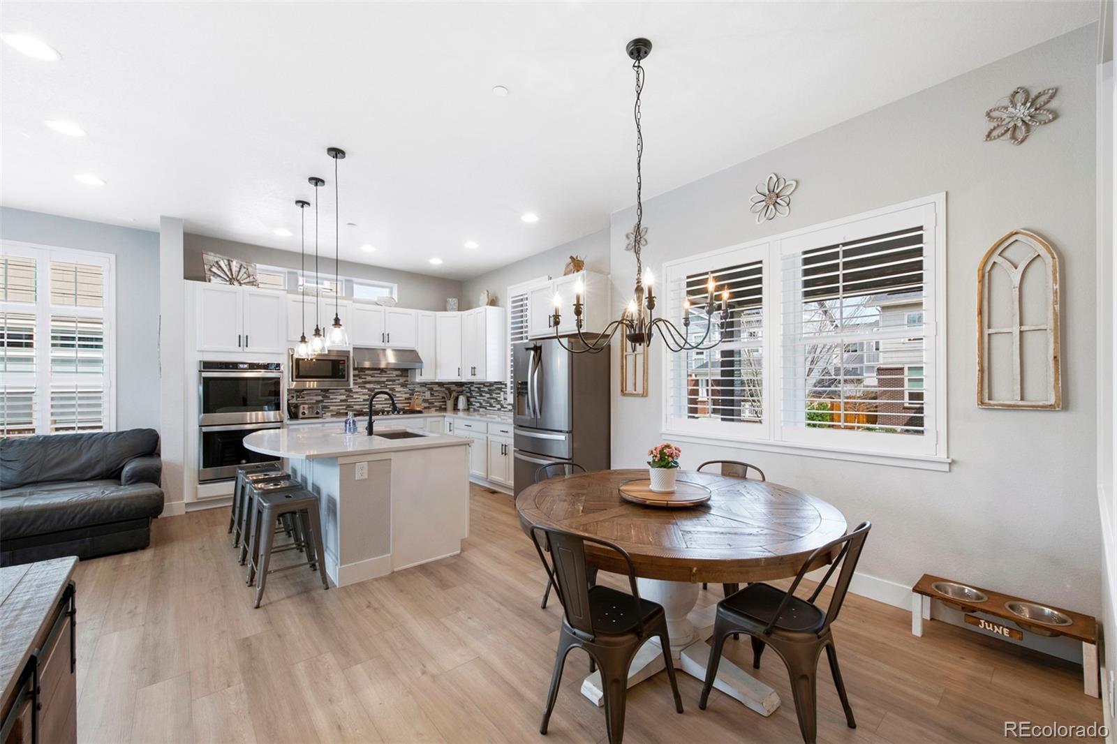 5404 W 95th Place