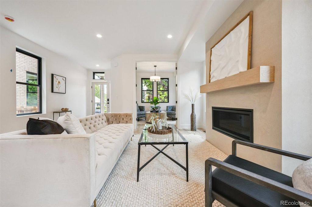 Photo of 2845 W 36th Avenue, Denver, CO 80211 (MLS # 9178240)