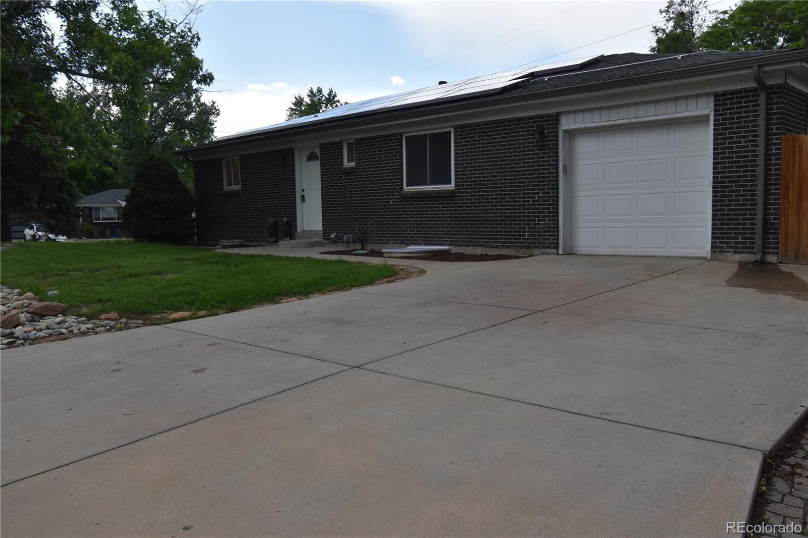 5585 W 51st Place, Denver, CO, 80212 2 5585 W 51st Place