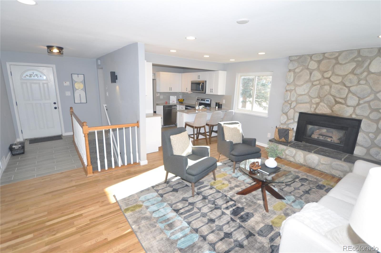 5585 W 51st Place, Denver, CO, 80212 4 5585 W 51st Place