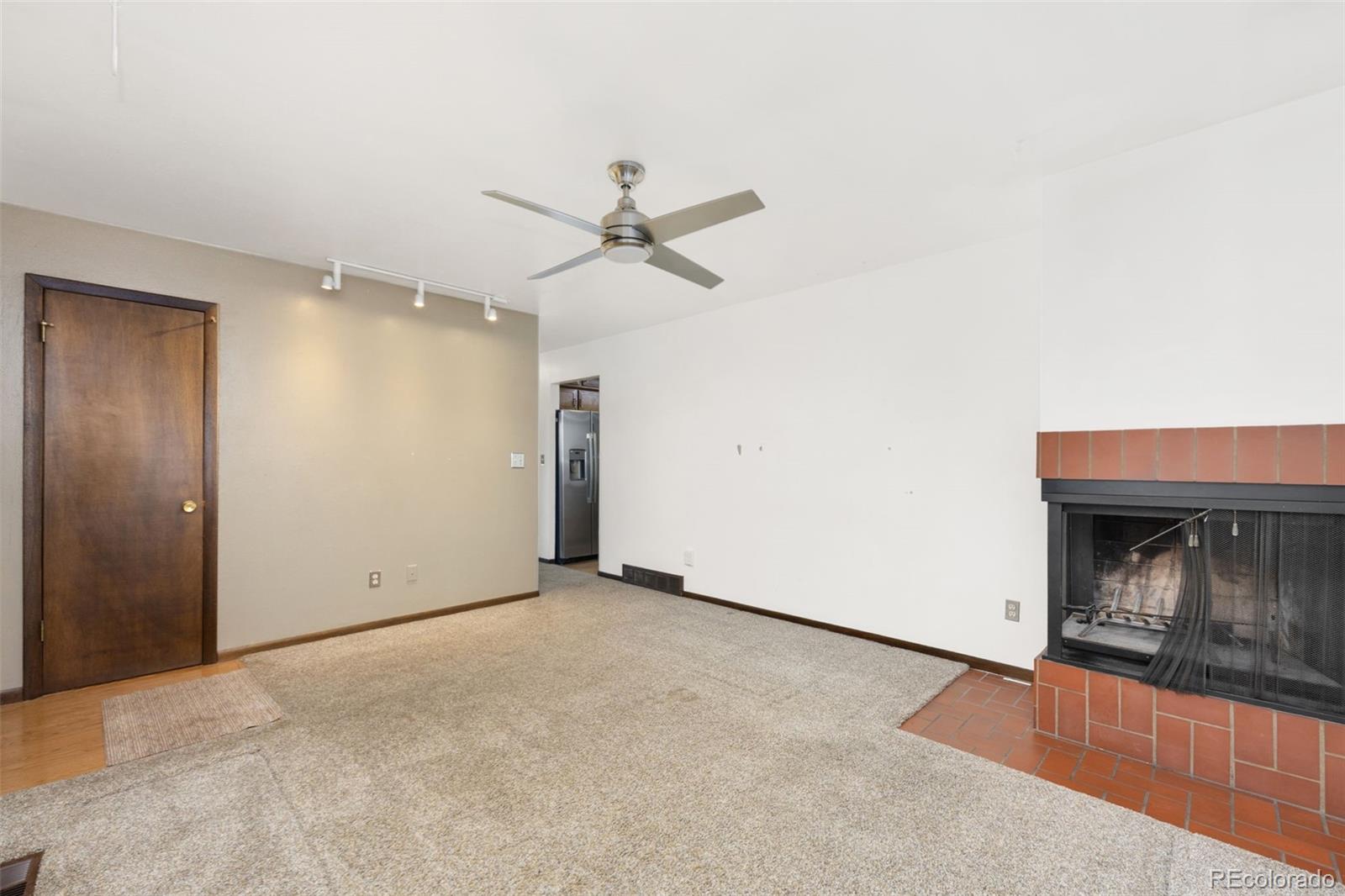 2867 S Sheridan Boulevard