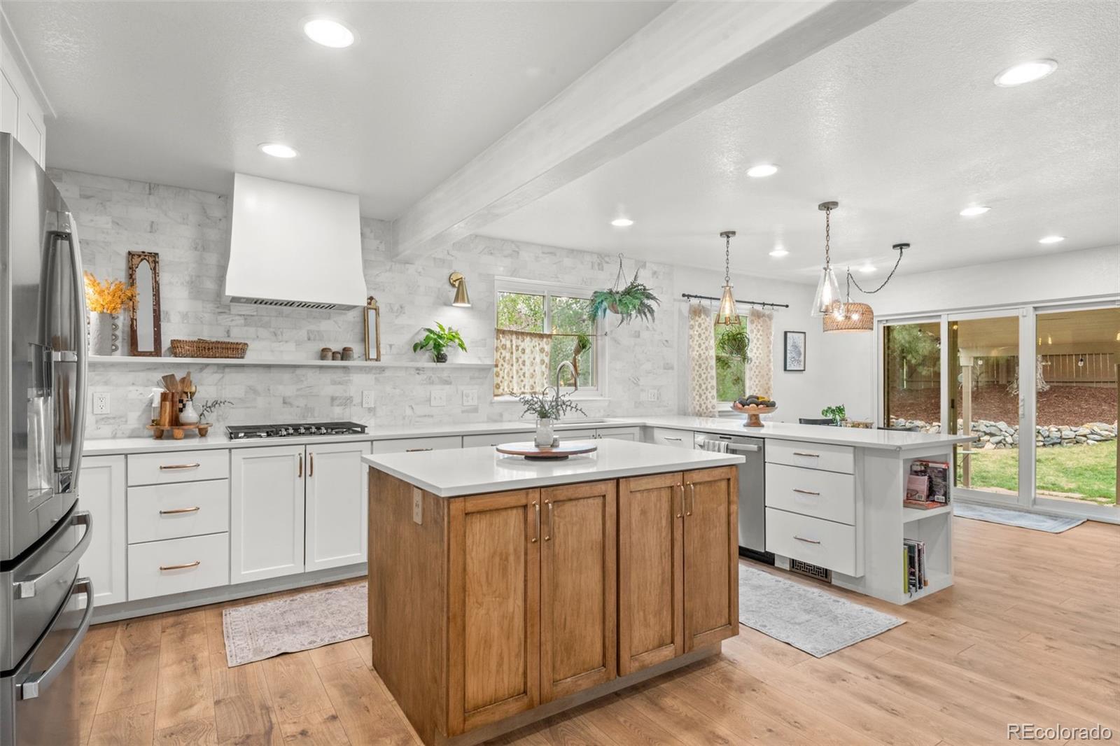 9445 Sand Hill Place