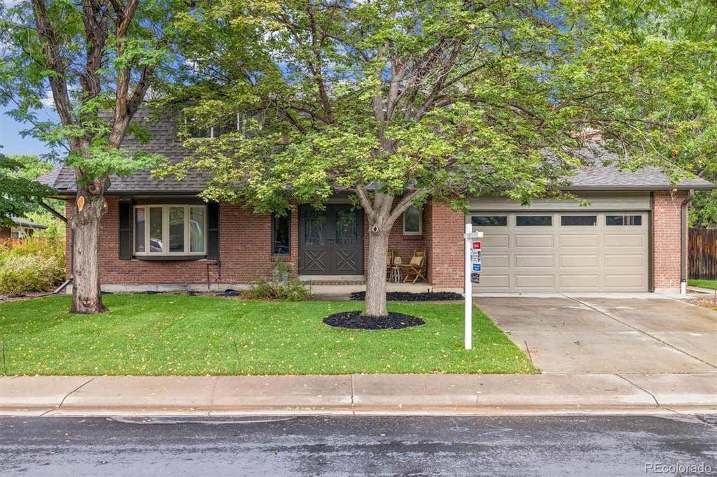 Photo of 9329 W Baltic Drive, Lakewood, CO 80227 (MLS # 4018864)