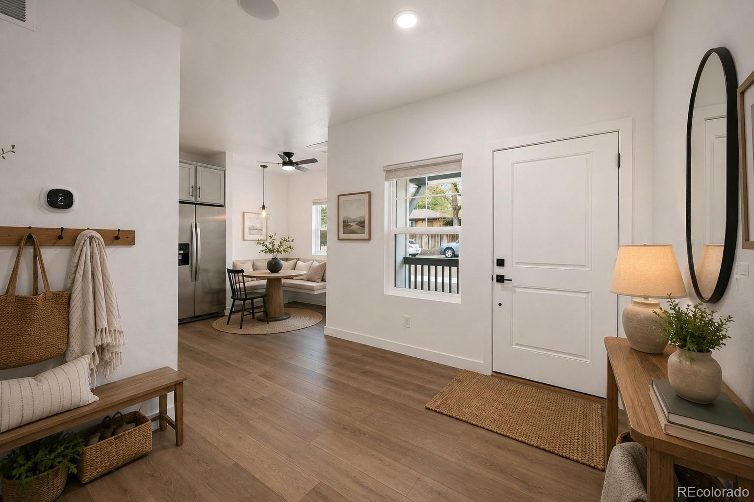 360 W Stanford Avenue