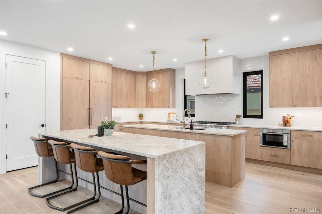 Photo of 3930 W Byron Place, Denver, CO 80212 (MLS # 2201325)