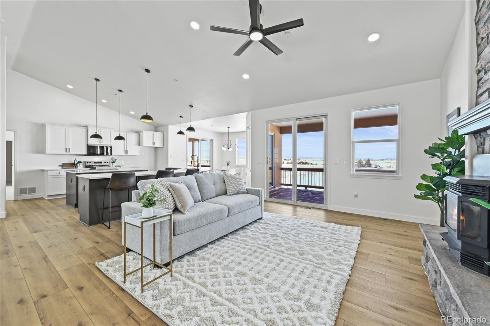 40995 Rendezvous Circle