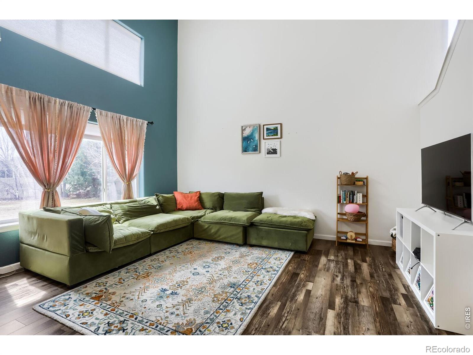 5316 Bowersox Parkway