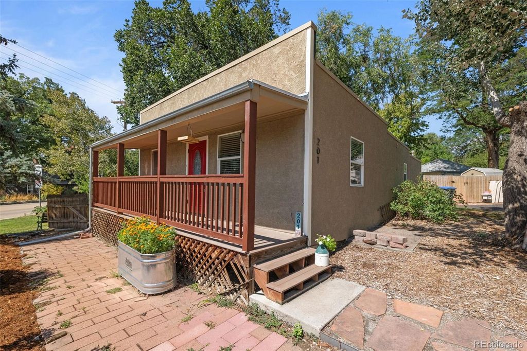 Photo of 201 Pratt Street, Longmont, CO 80501 (MLS # 8923496)