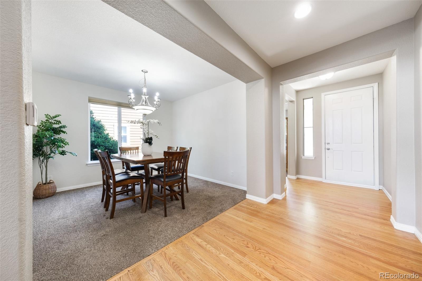 2909 Oakshire Court