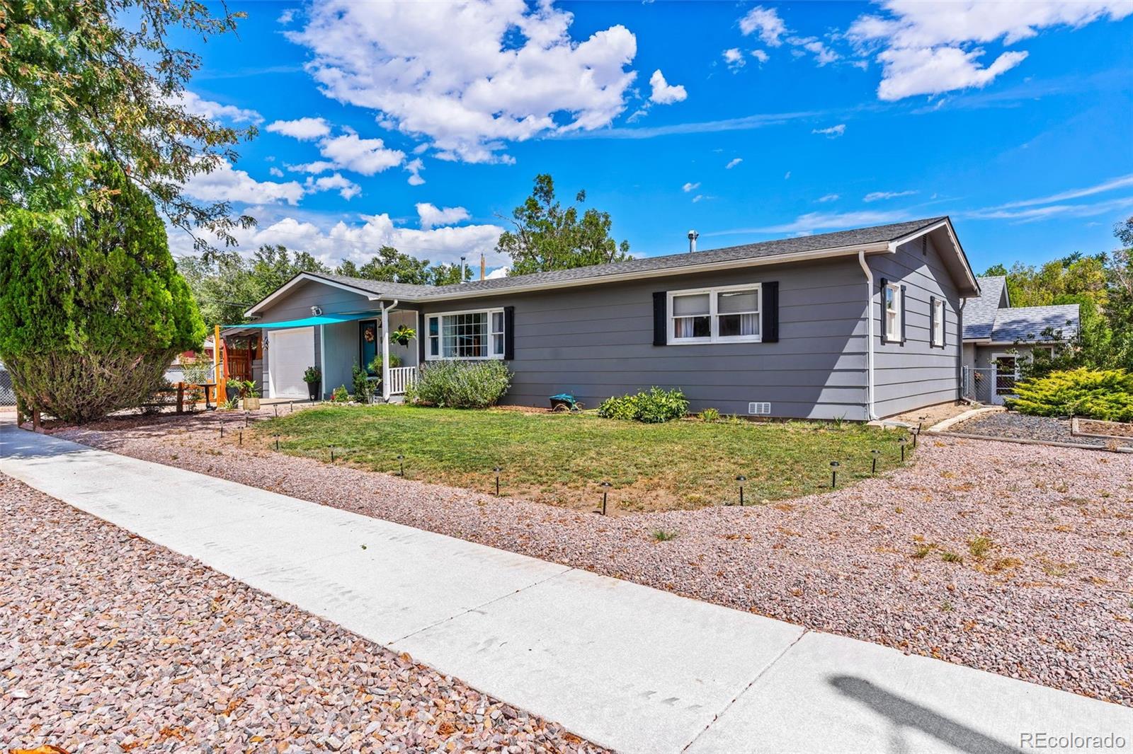 1212 N 9th