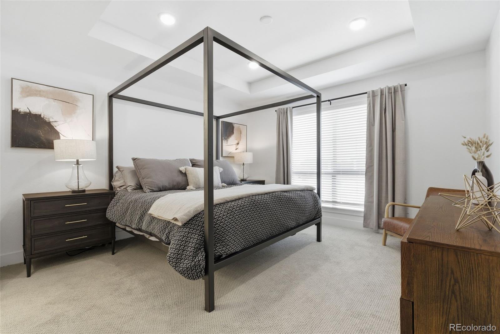 2048 S Holly Street 5