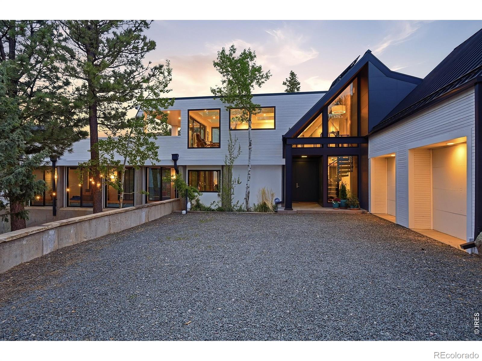 5411 Sunshine Canyon Drive