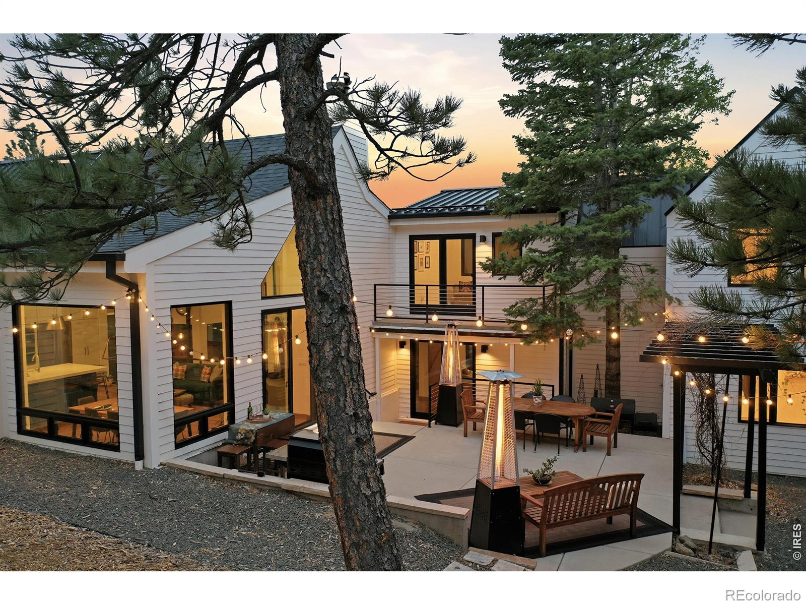 5411 Sunshine Canyon Drive