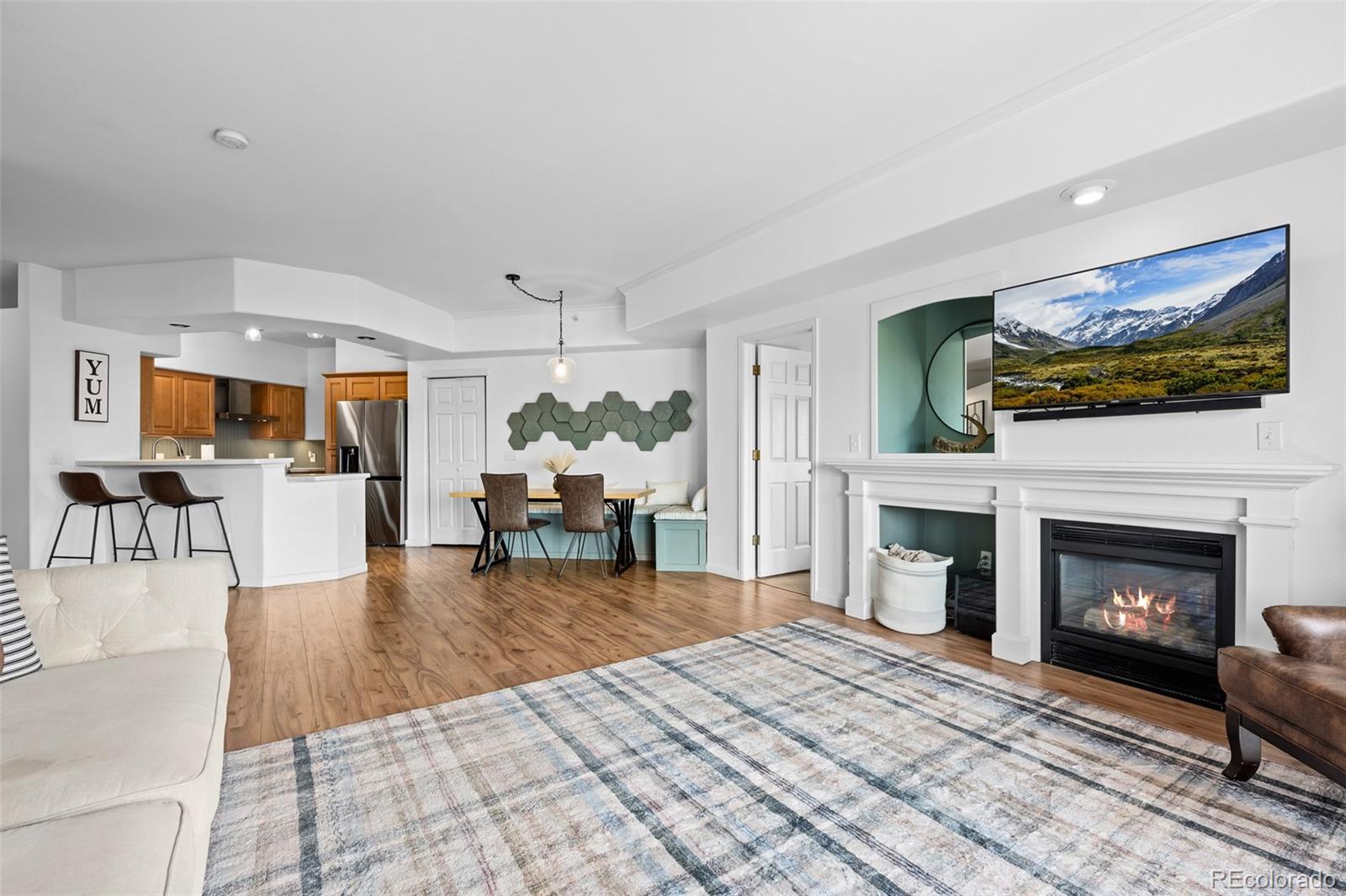 940 E Plum Creek Parkway 205