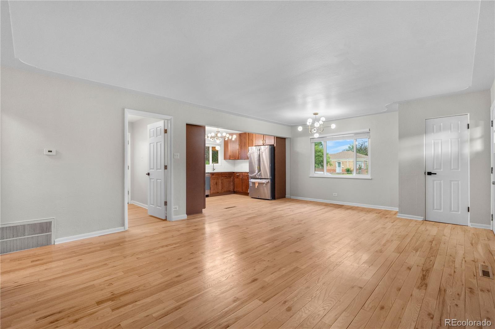 3271 Krameria Street, Denver, CO, 80207 8 3271 Krameria Street
