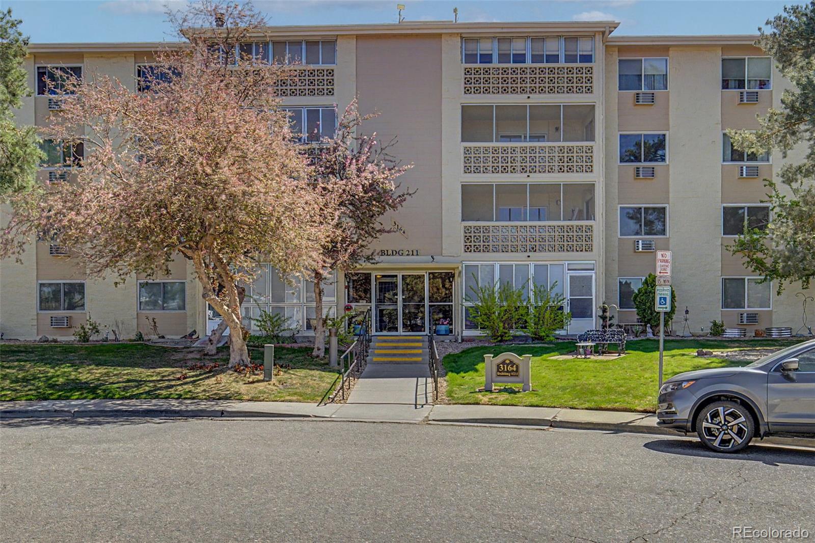 3164 S Wheeling Way 408